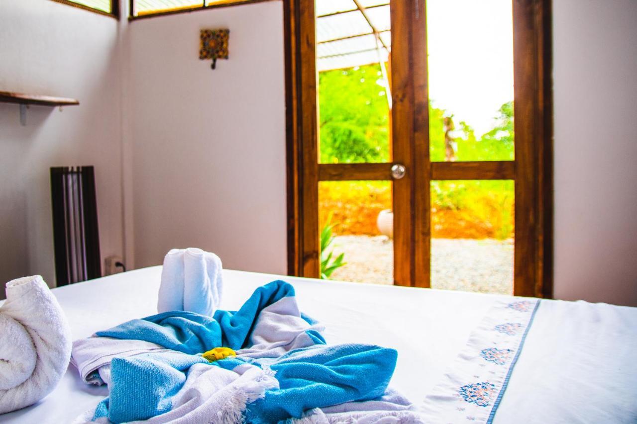 Oasis Uvita Bed and Breakfast Eksteriør billede
