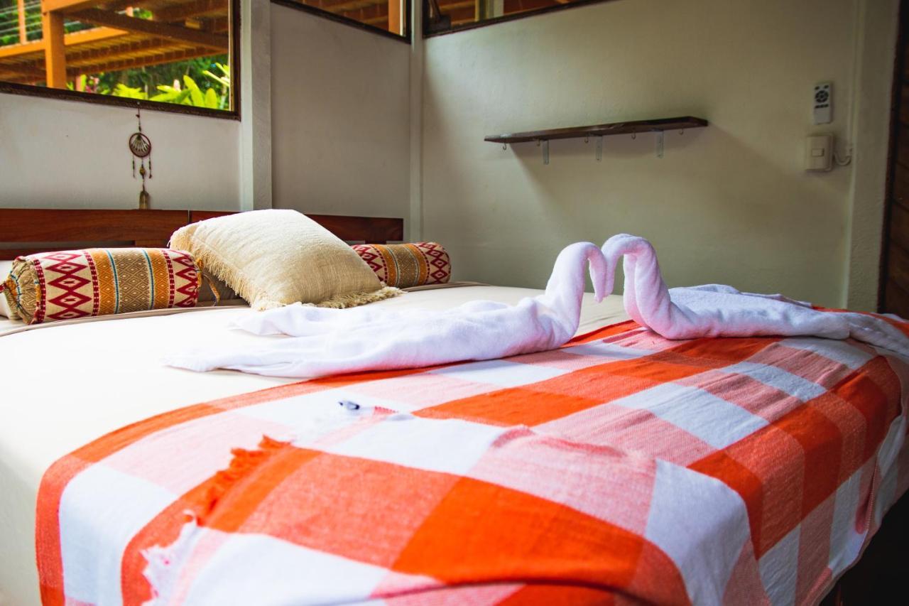 Oasis Uvita Bed and Breakfast Eksteriør billede